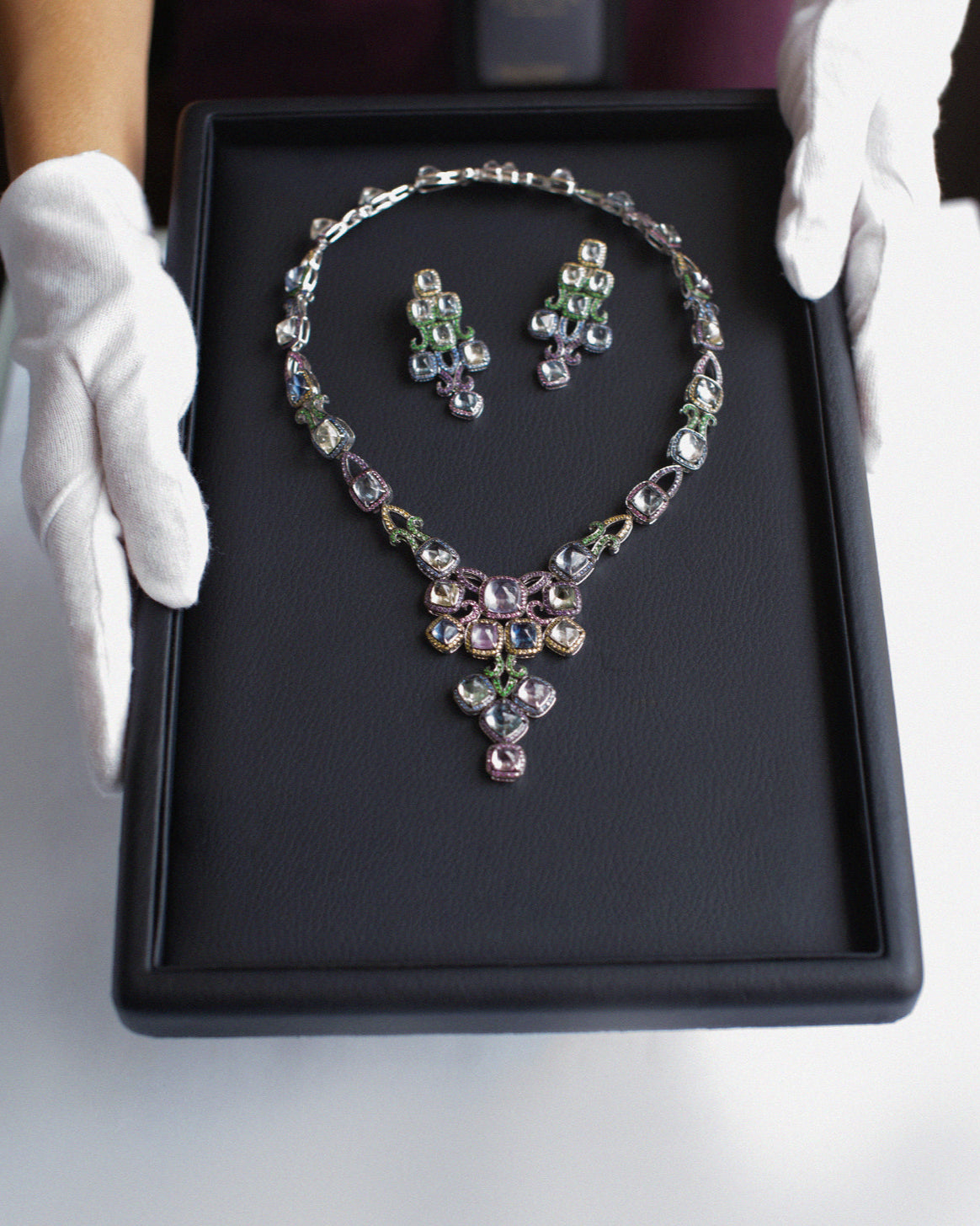 Burmese Sugarloaf Sapphire Necklace
